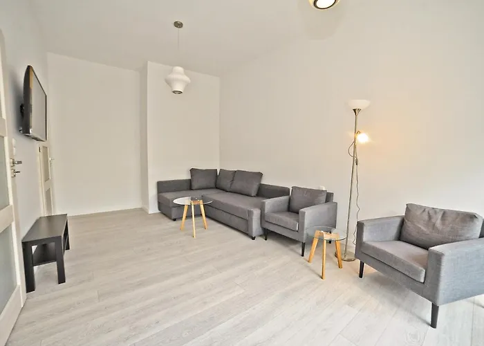 Family 50 M From Monte Cassino By Grand * Sopot